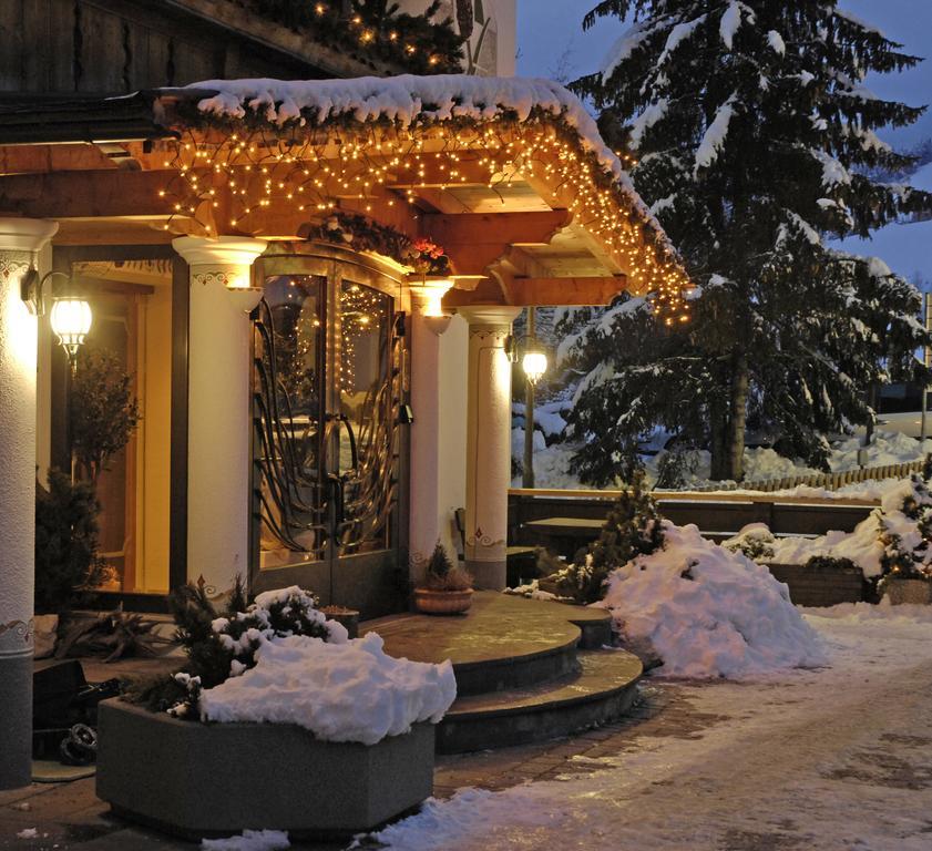 Hotel Brunella San Vigilio Di Marebbe Exterior foto